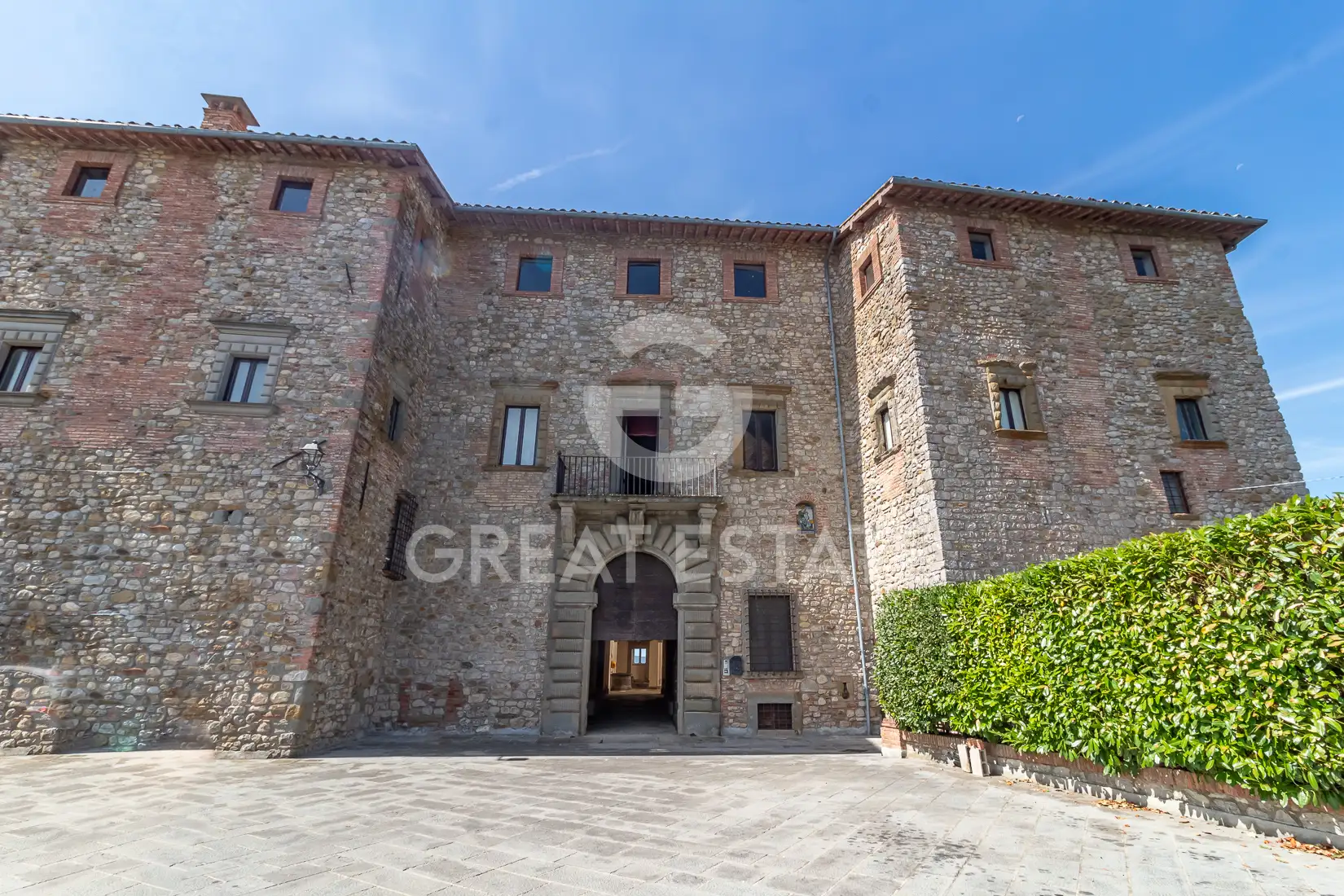 House 3098m² in Italy, Terney. Priced at 2900000€ rent photo-2