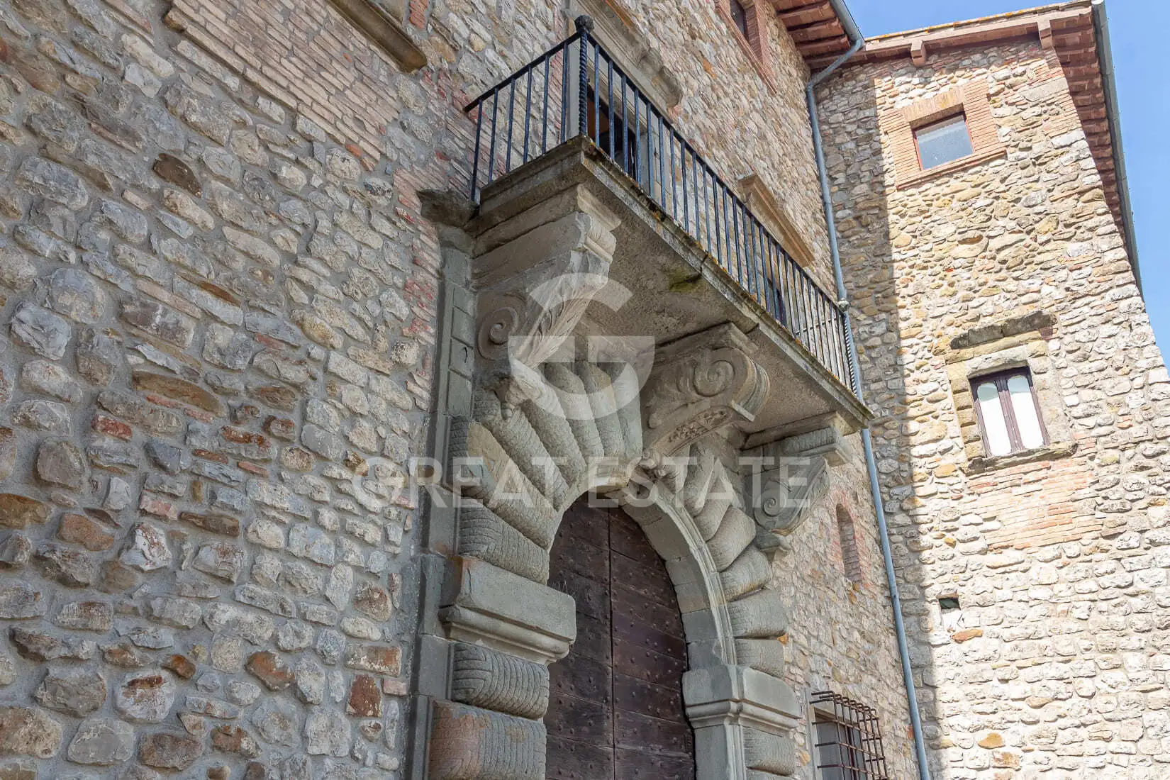 House 3098m² in Italy, Terney. Priced at 2900000€ rent photo-3