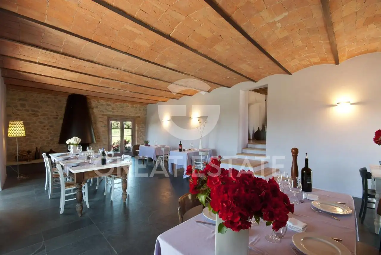 House 1087m² in Italy, Terney. Priced at 1875000€ rent photo-12