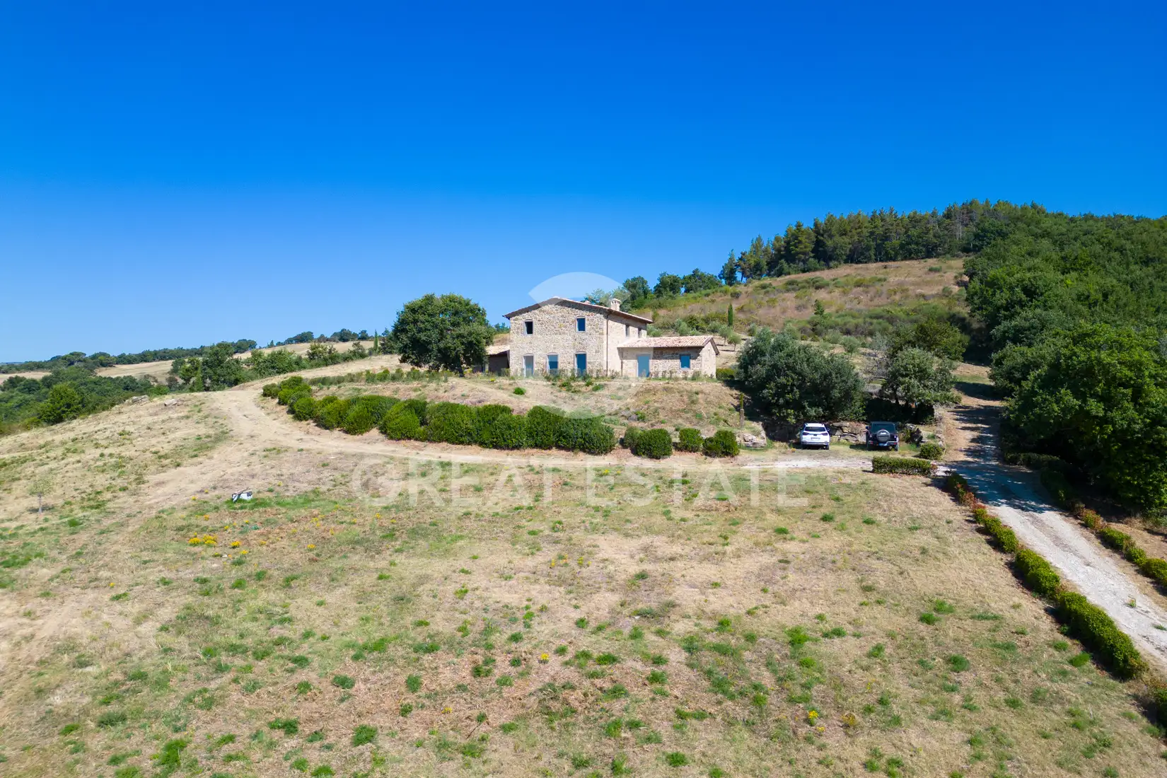 House 247m² in Italy, Perugia. Priced at 830000€ rent photo-1