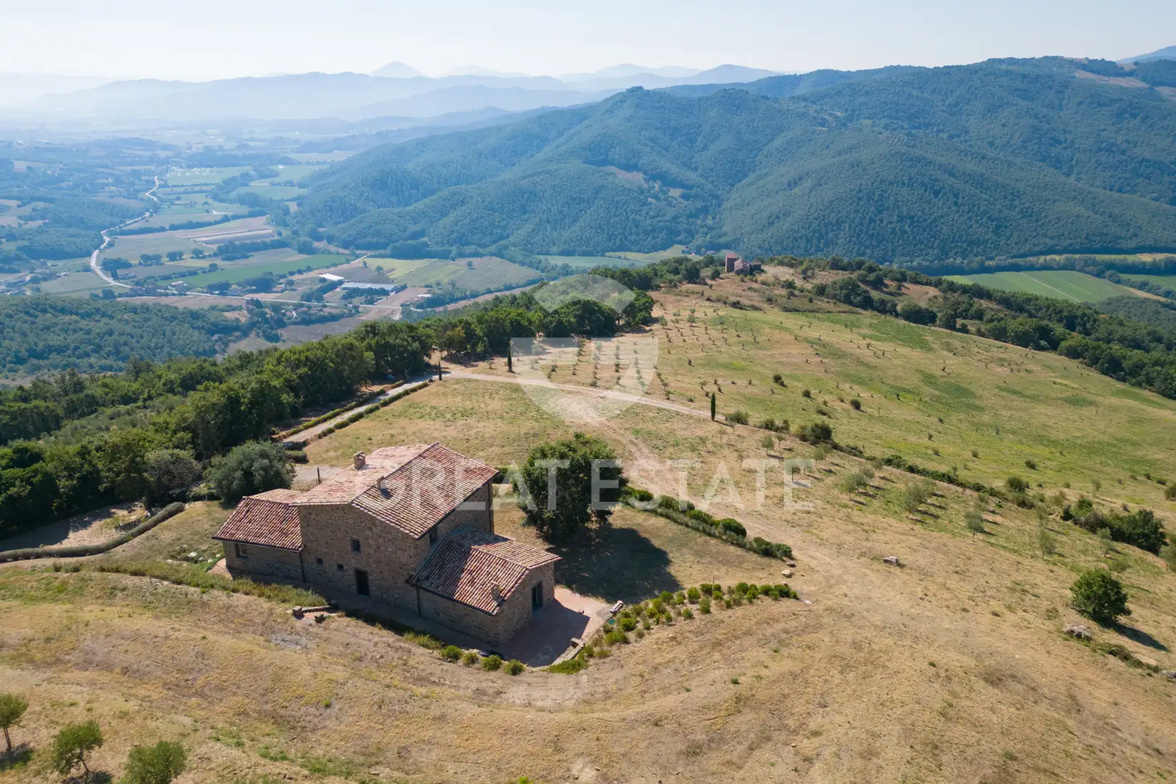 House 247m² in Italy, Perugia. Priced at 830000€ rent photo-6