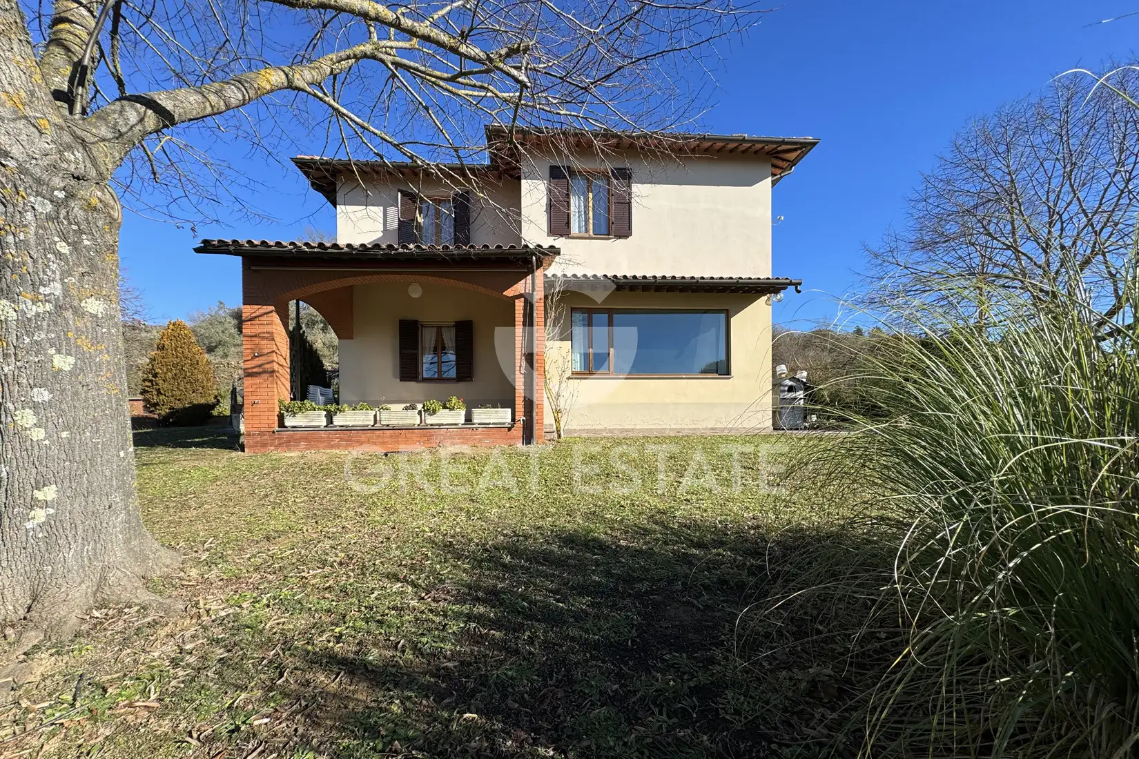 House 415m² in Italy, Perugia. Priced at 500000€ rent photo-3