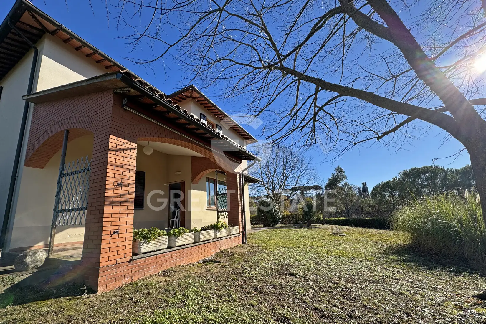 House 415m² in Italy, Perugia. Priced at 500000€ rent photo-8