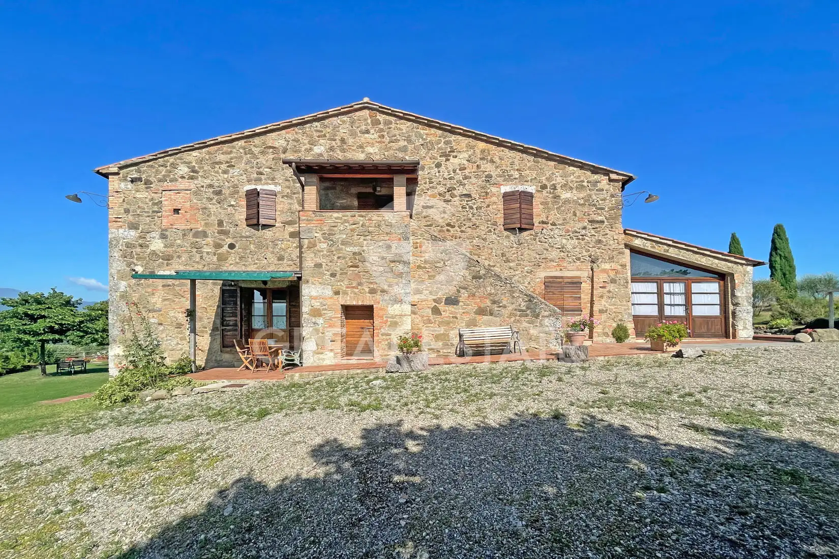House 458m² in Italy, Siena. Priced at 3200000€ rent photo-13
