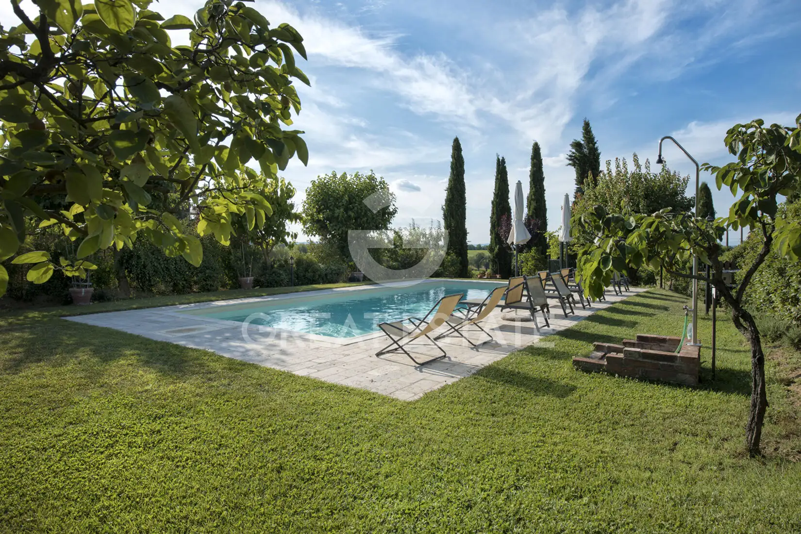 House 440m² in Italy, Siena. Priced at 790000€ rent photo-9