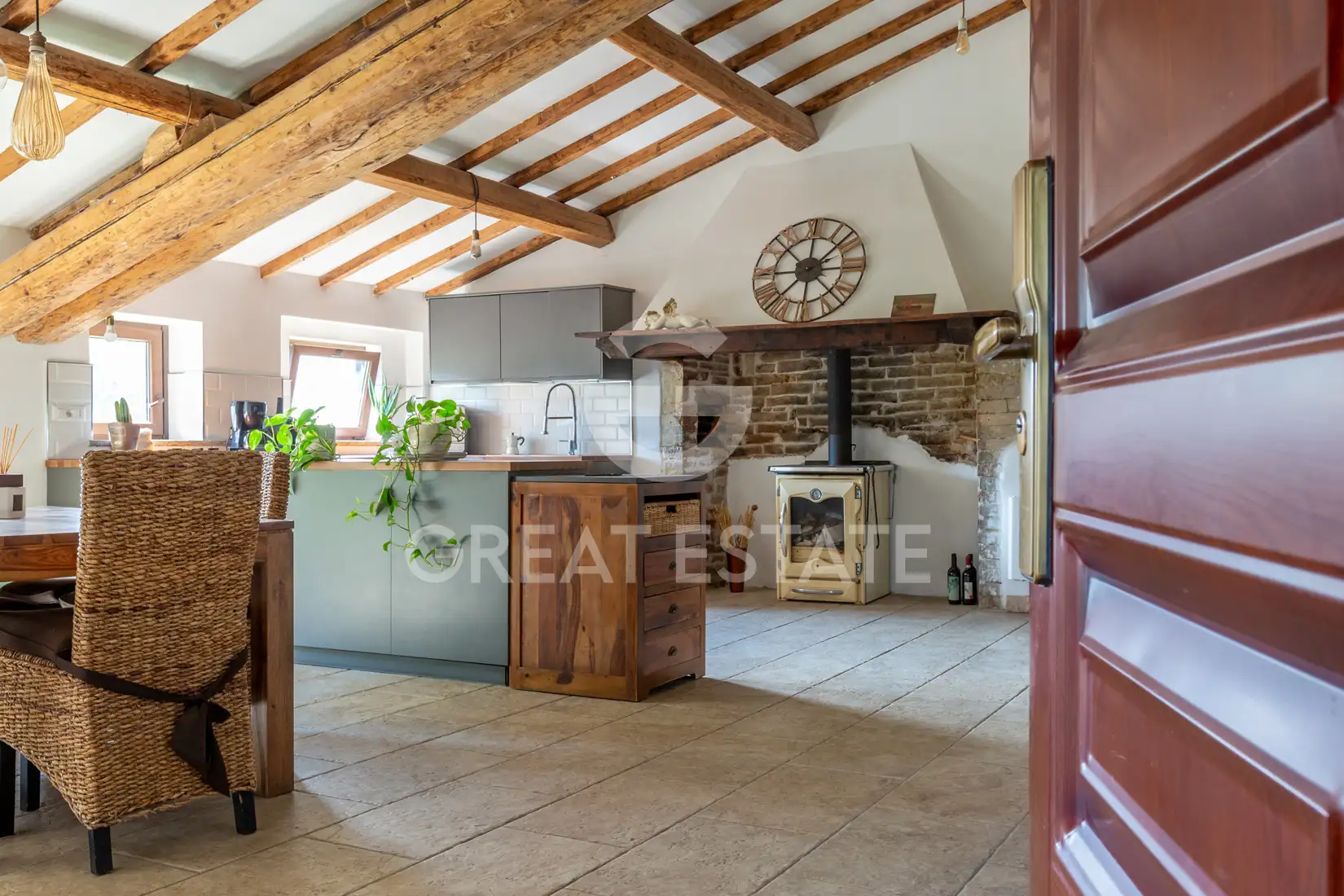 House 765m² in Italy, Perugia. Priced at 790000€ rent photo-14