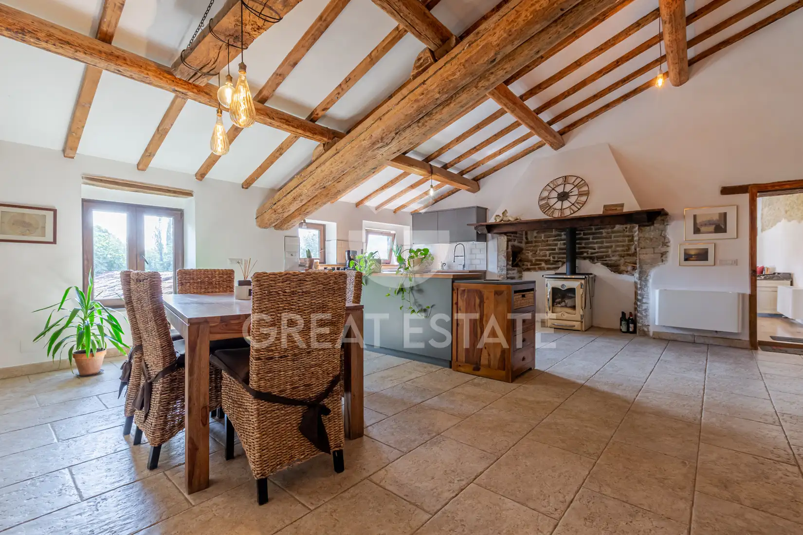 House 765m² in Italy, Perugia. Priced at 790000€ rent photo-15
