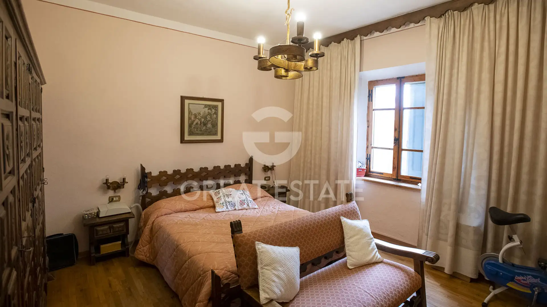 House 600m² in Italy, Siena. Priced at 1900000€ rent photo-14