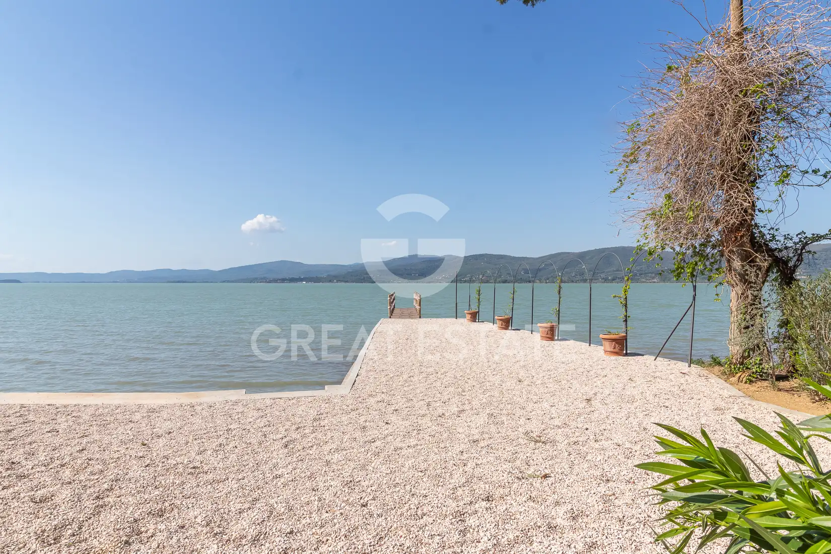 House 190m² in Italy, Perugia. Priced at 780000€ rent photo-6