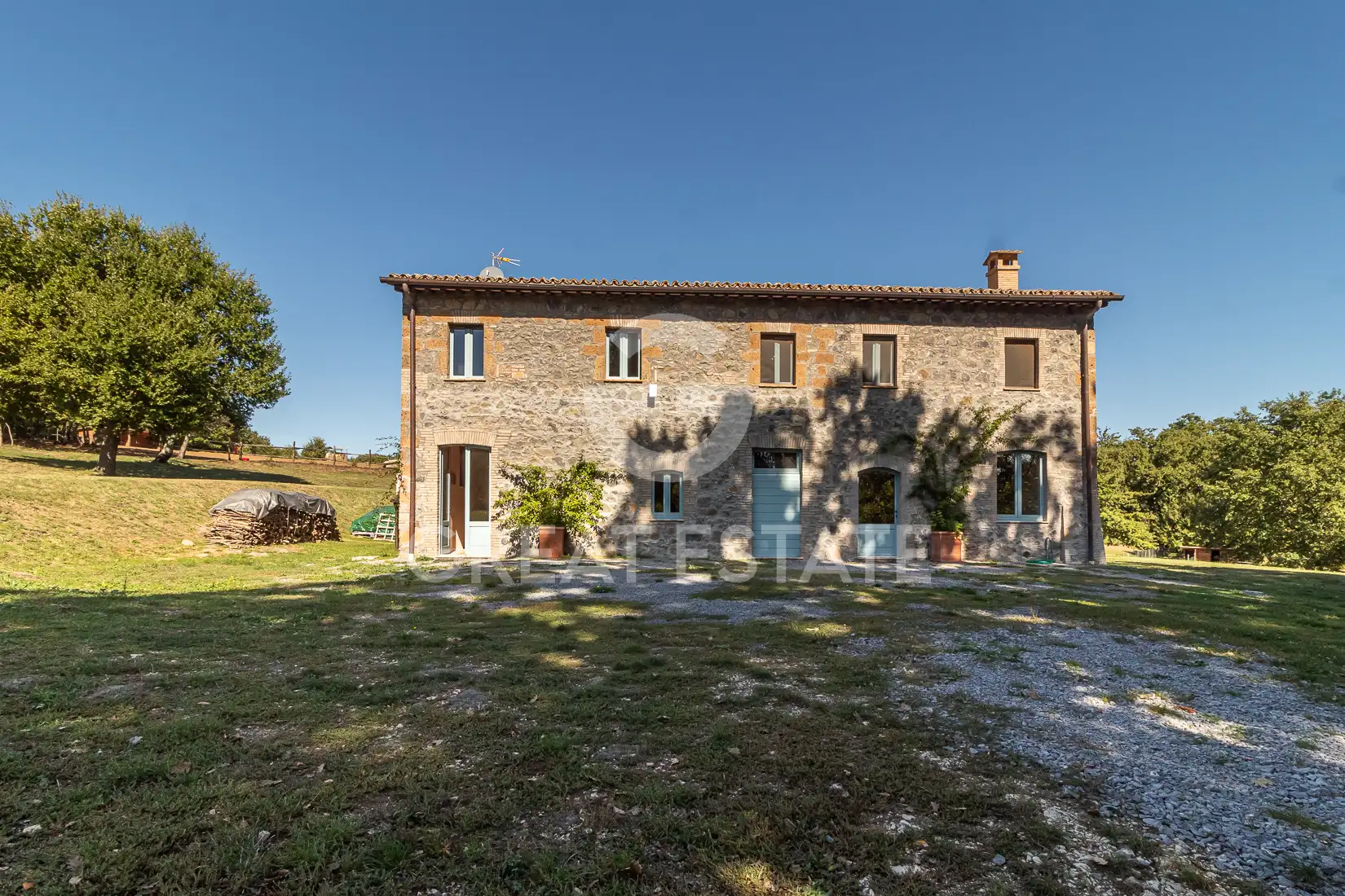 House 447m² in Italy, Terney. Priced at 1100000€ rent photo-5
