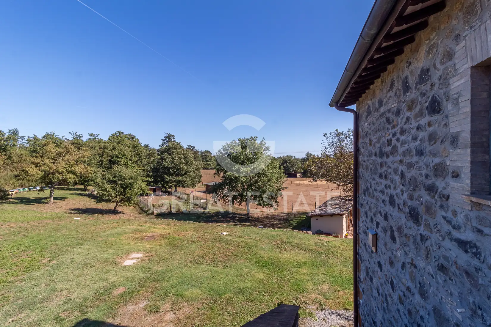 House 447m² in Italy, Terney. Priced at 1100000€ rent photo-11