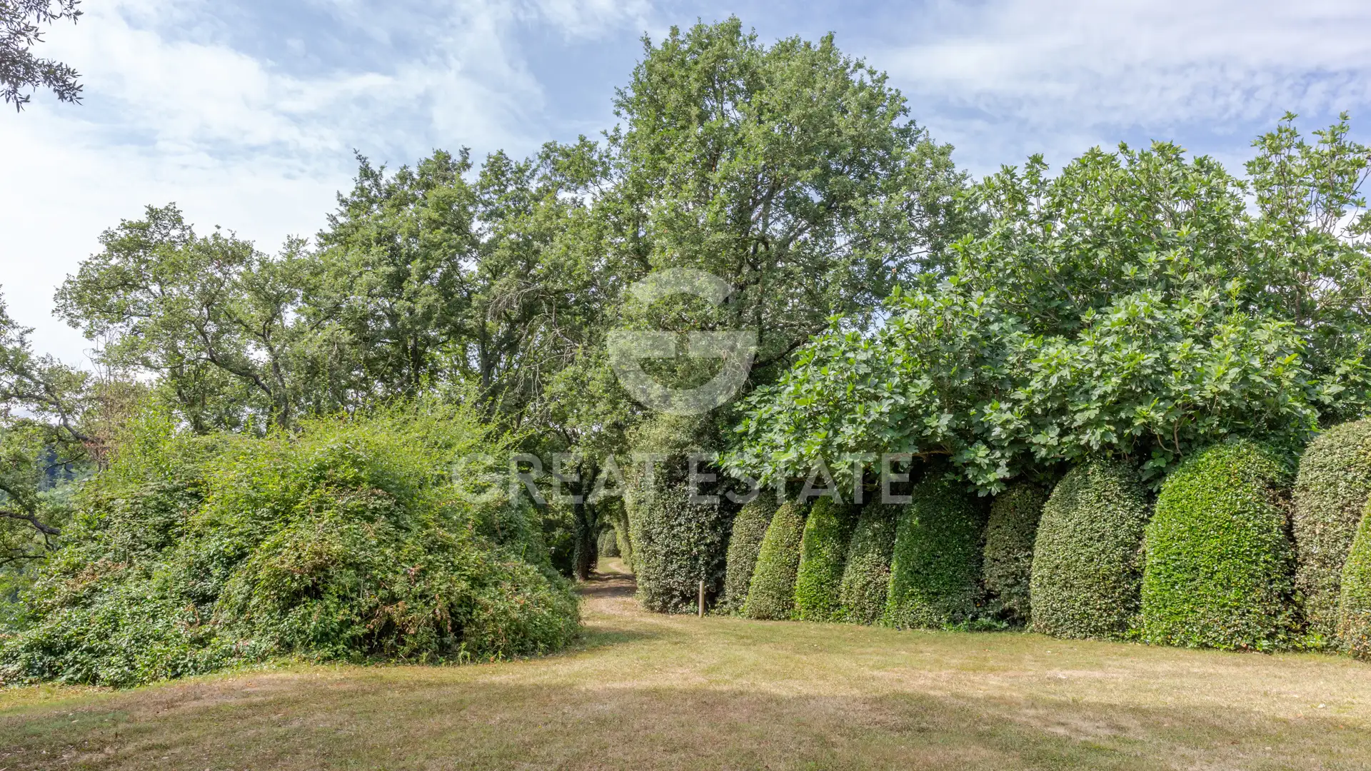 House 578m² in Italy, Terney. Priced at 1500000€ rent photo-15