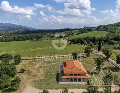 Buy in Italy for 1350000€