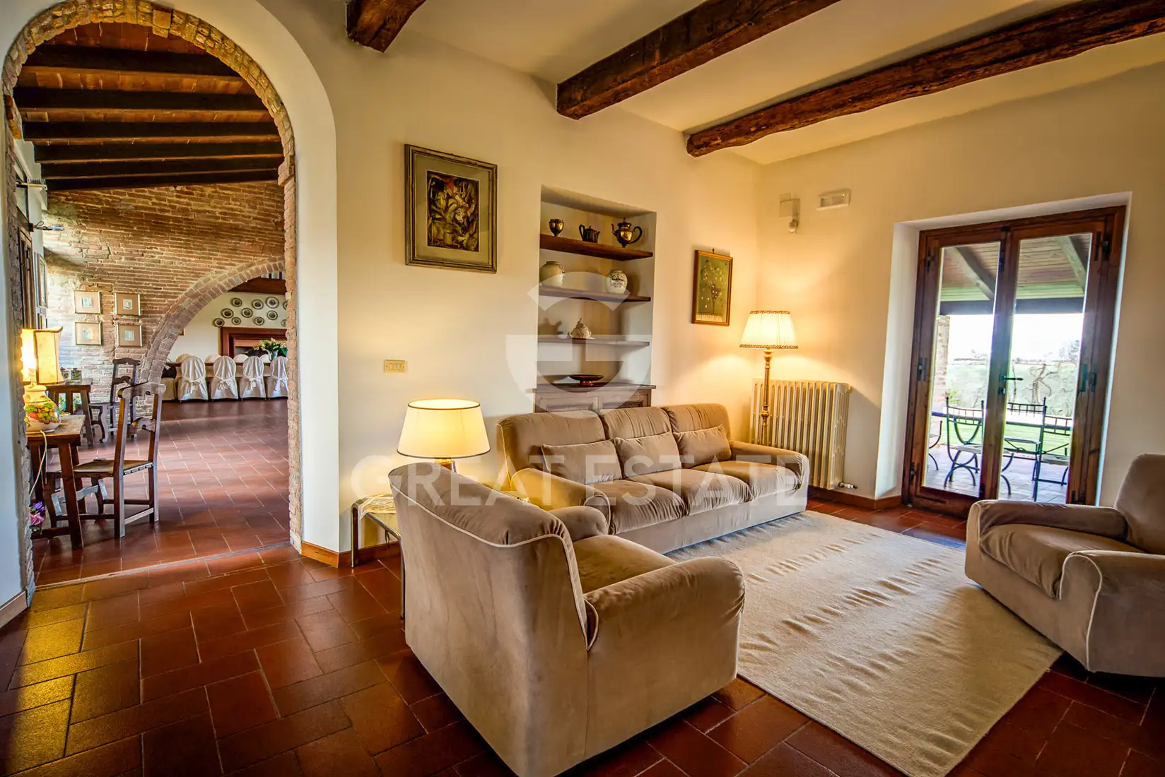 House 858m² in Italy, Perugia. Priced at 1950000€ rent photo-12