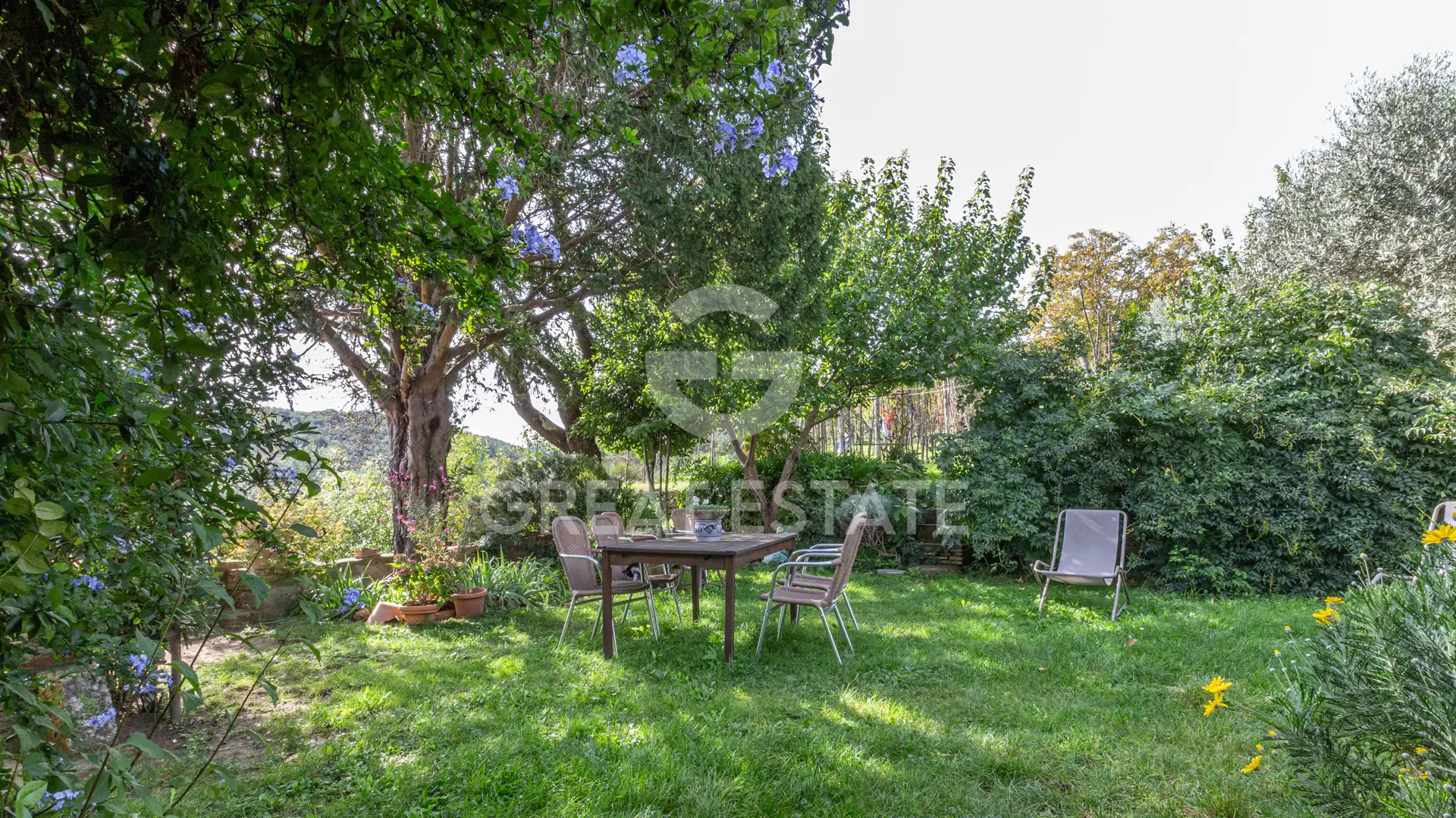 House 1484m² in Italy, Siena. Priced at 2750000€ rent photo-11