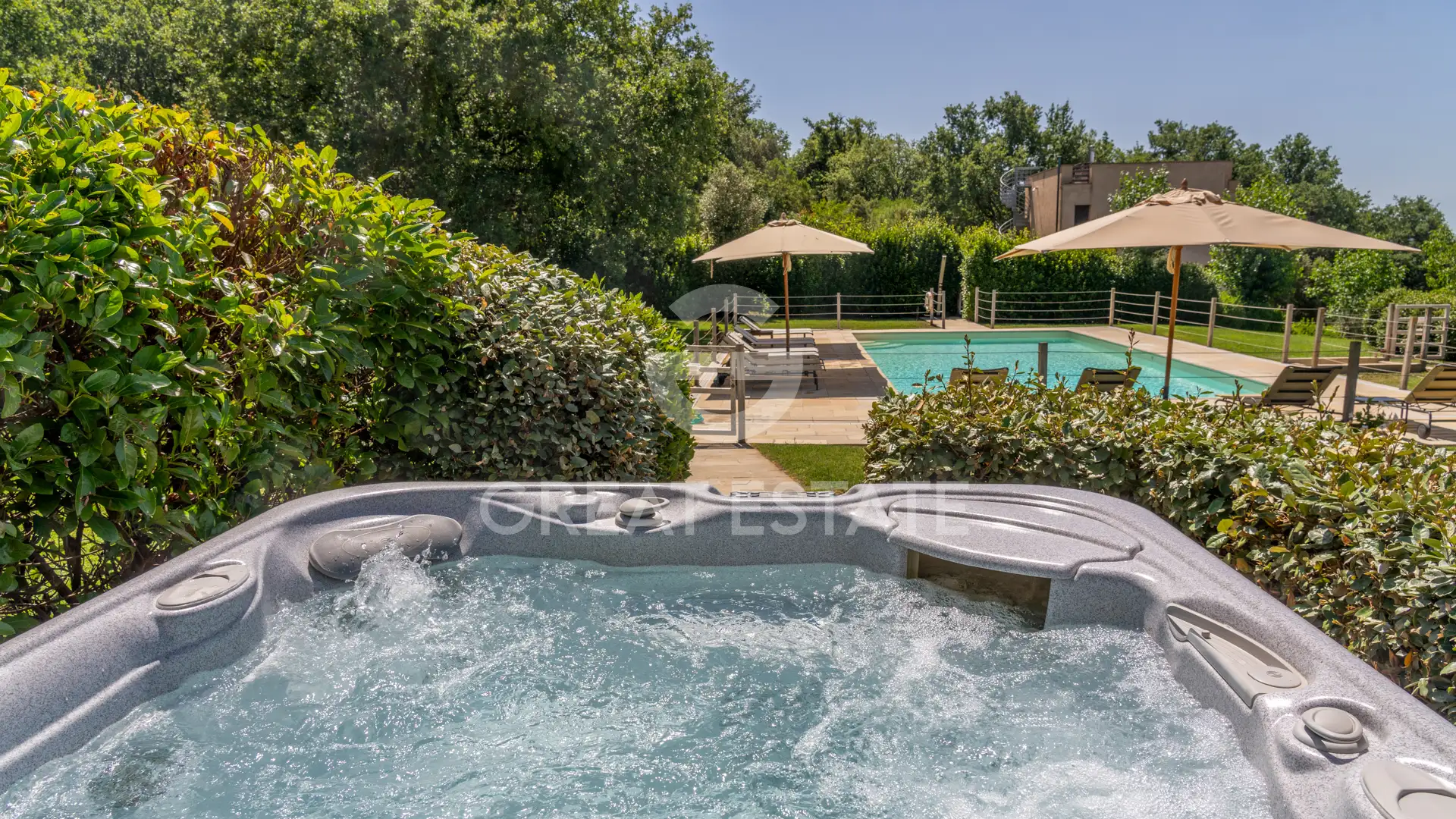 House 815m² in Italy, Grosseto. Priced at 3400000€ rent photo-13