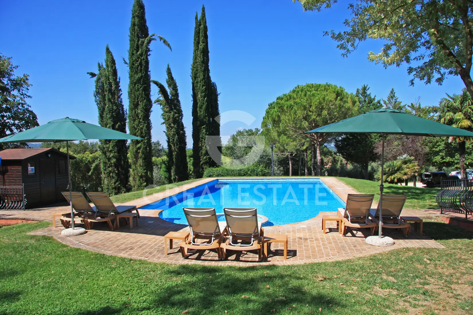 House 576m² in Italy, Terney. Priced at 780000€ rent photo-2
