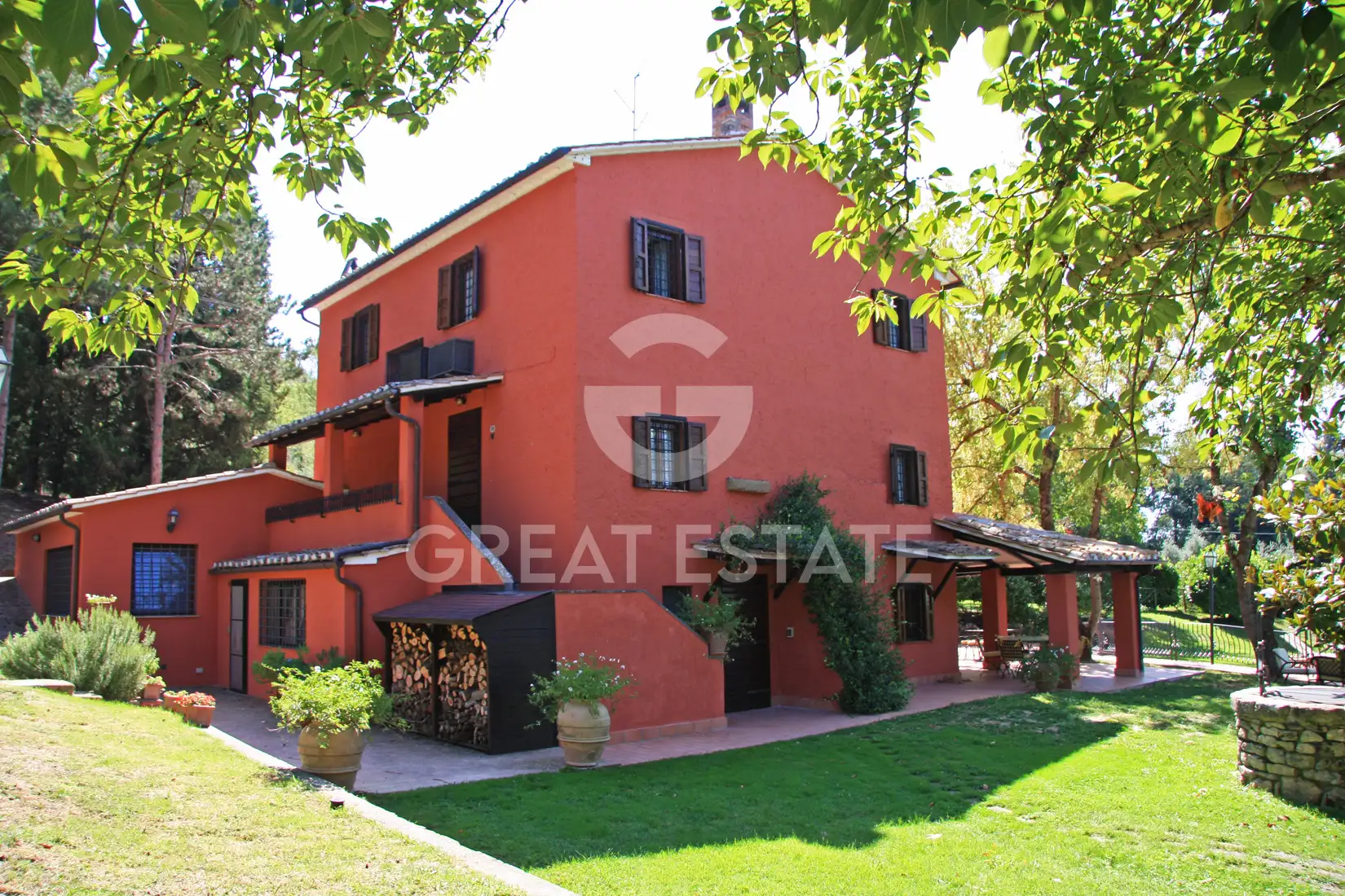 House 576m² in Italy, Terney. Priced at 780000€ rent photo-7