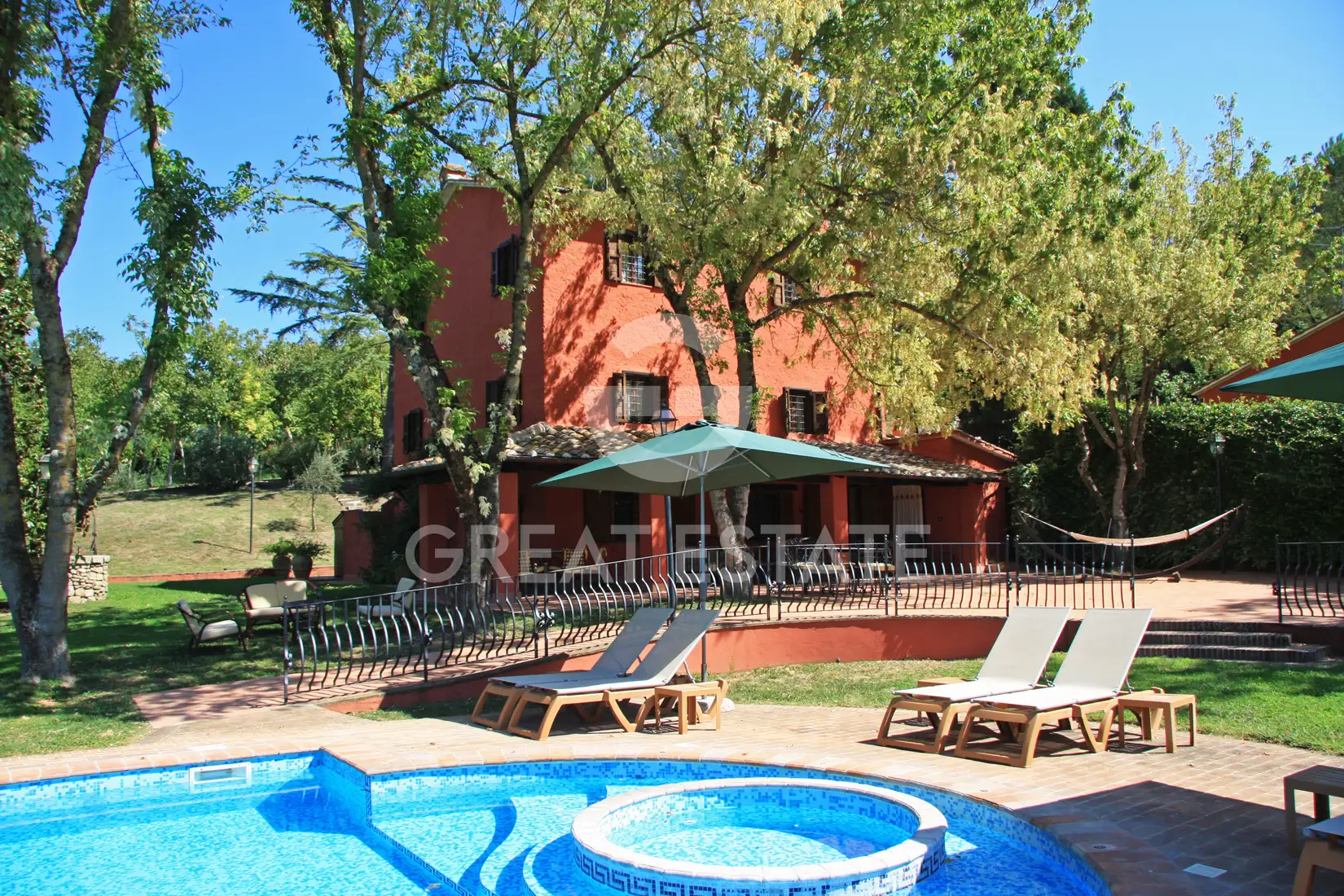 House 576m² in Italy, Terney. Priced at 780000€ rent photo-9