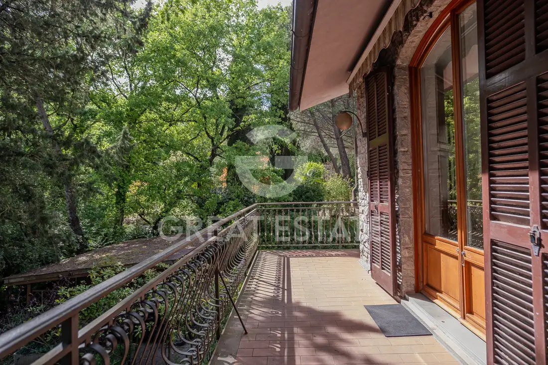 House 654m² in Italy, Siena. Priced at 650000€ rent photo-7
