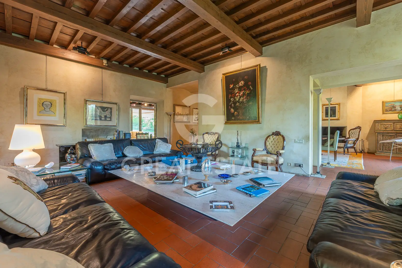 House 483m² in Italy, Florence. Priced at 2750000€ rent photo-14