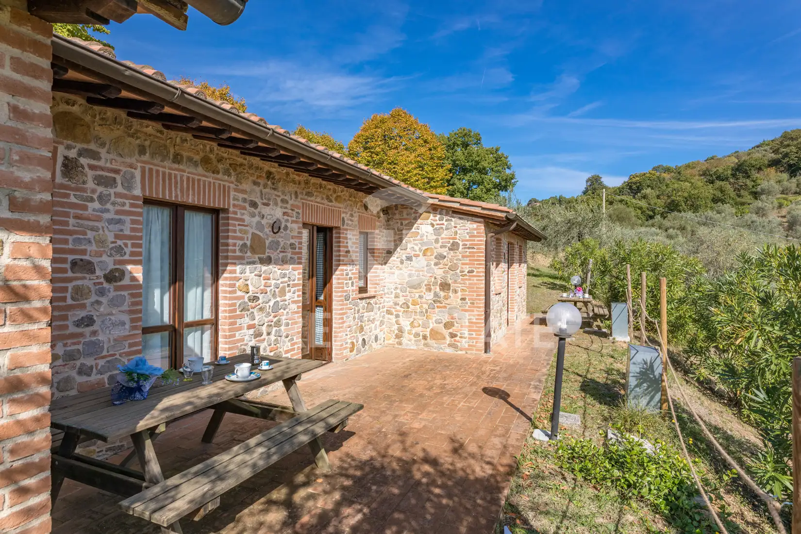 House 580m² in Italy, Perugia. Priced at 1350000€ rent photo-15
