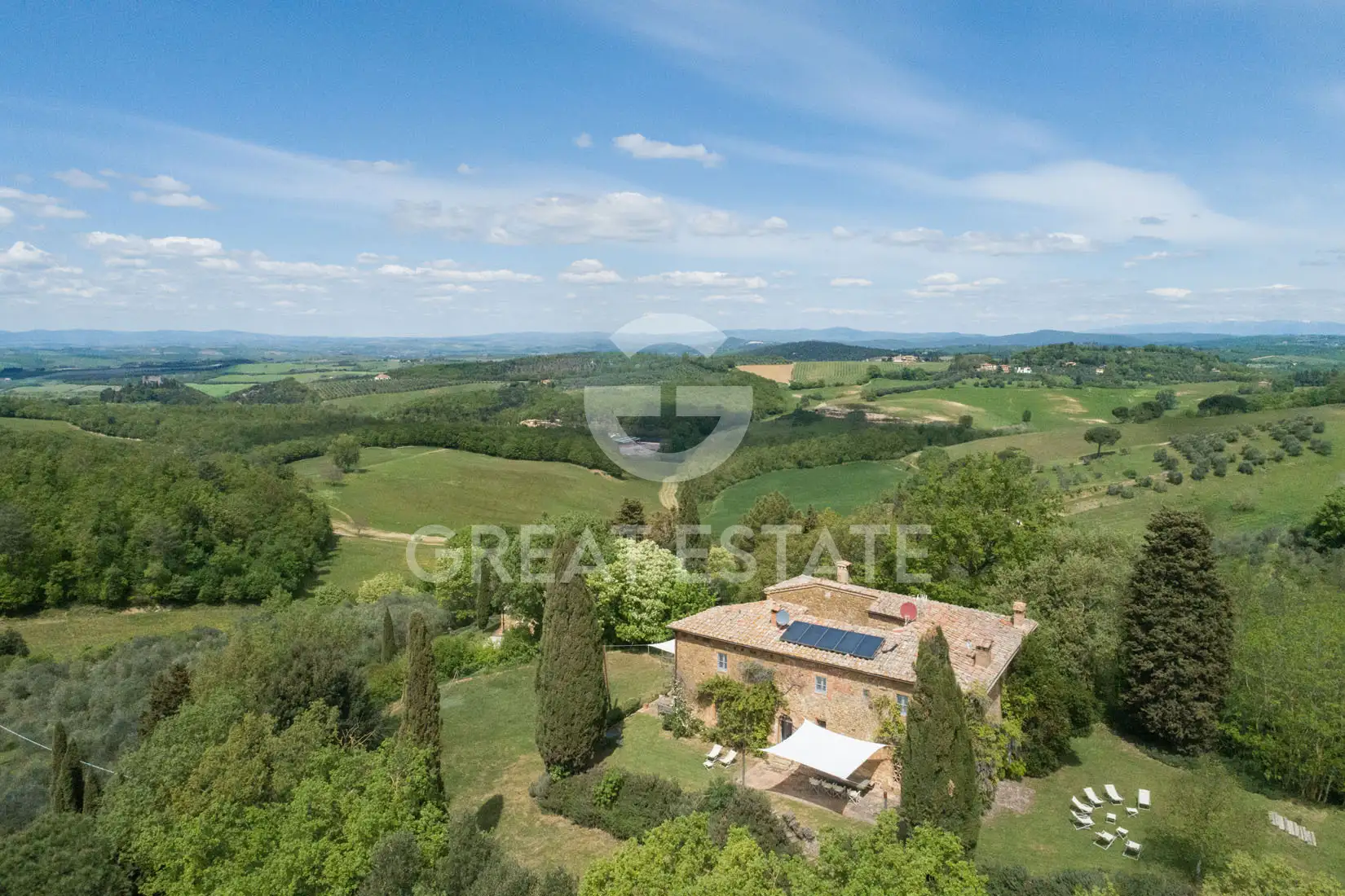 House 803m² in Italy, Siena. Priced at 2900000€ rent photo-5