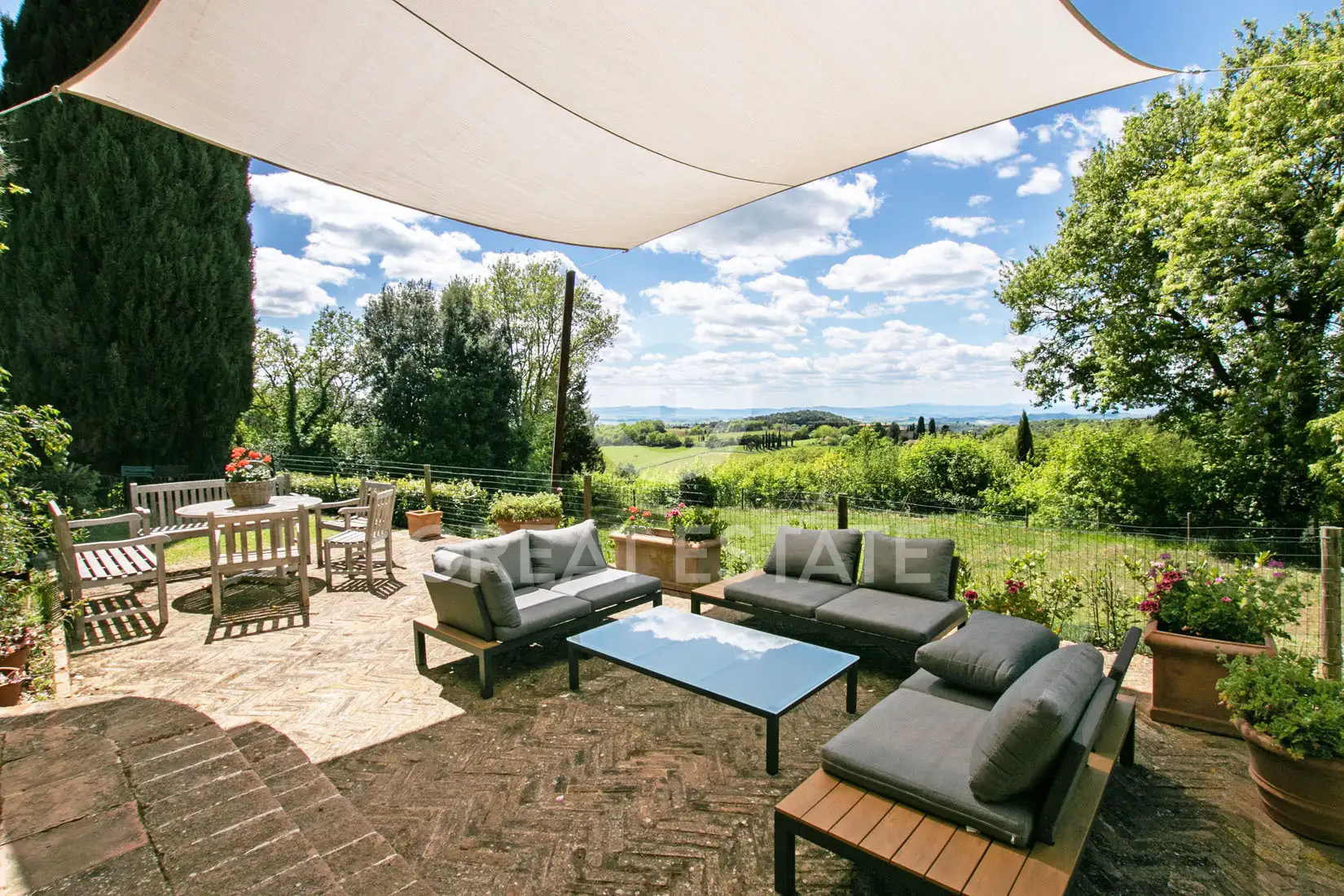 House 803m² in Italy, Siena. Priced at 2900000€ rent photo-12
