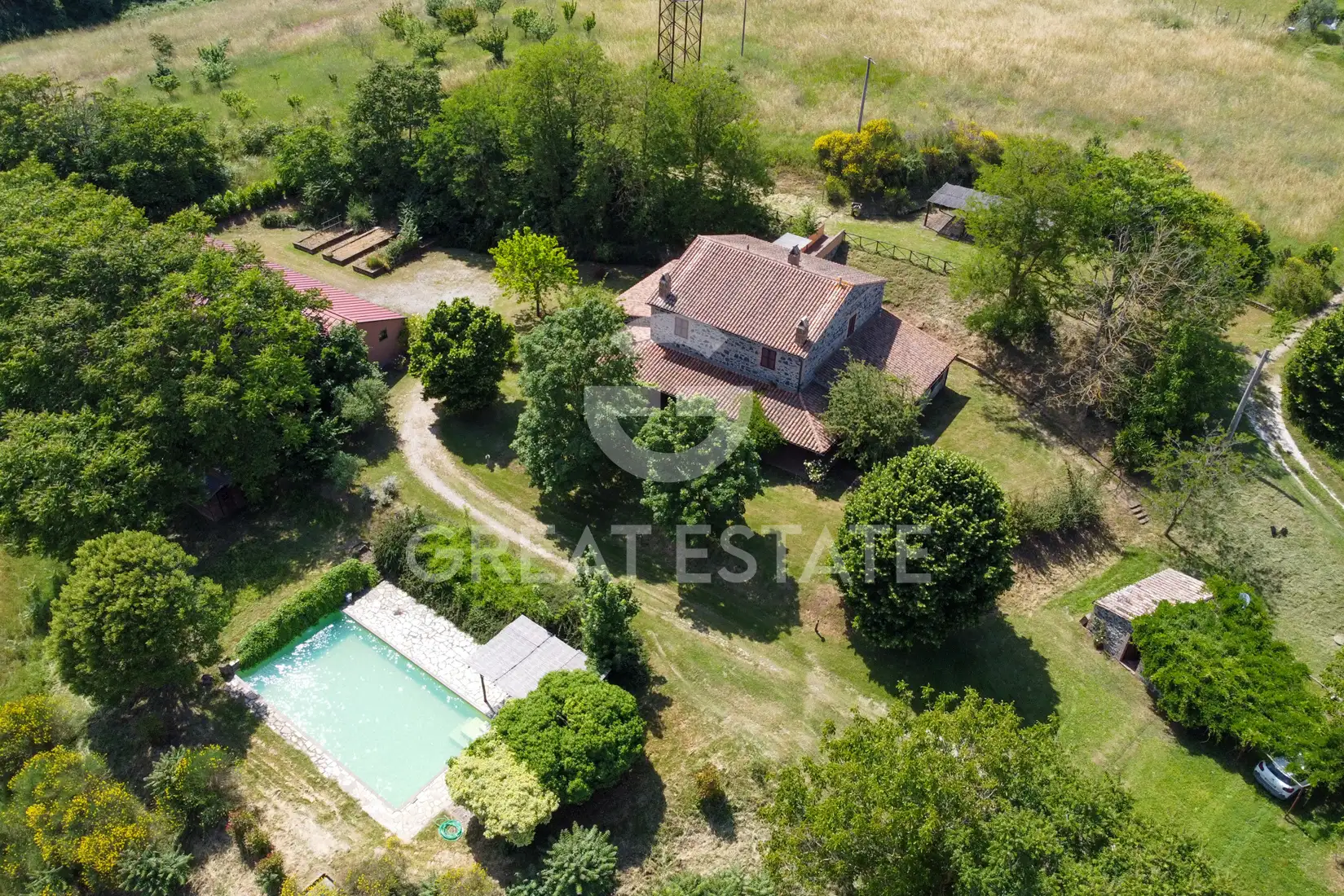 House 619m² in Italy, Terney. Priced at 890000€ rent photo-1