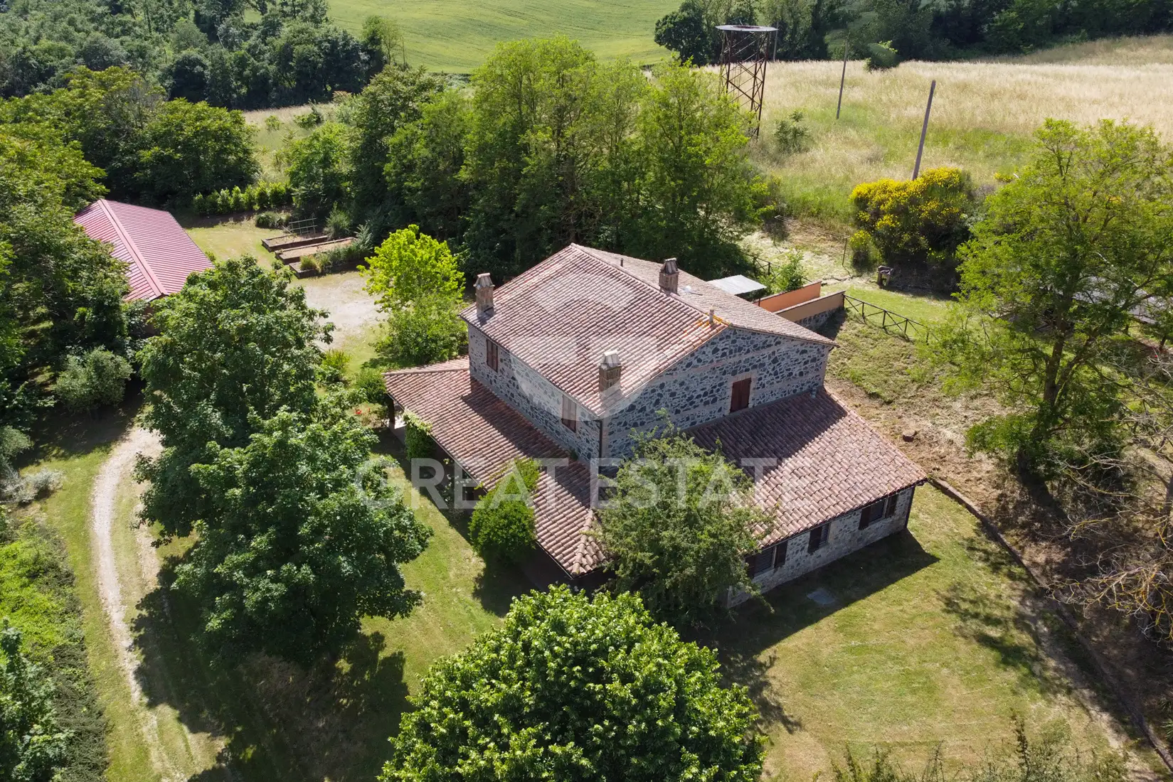 House 619m² in Italy, Terney. Priced at 890000€ rent photo-6