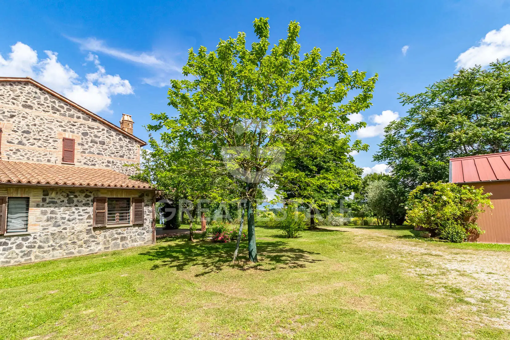 House 619m² in Italy, Terney. Priced at 890000€ rent photo-13