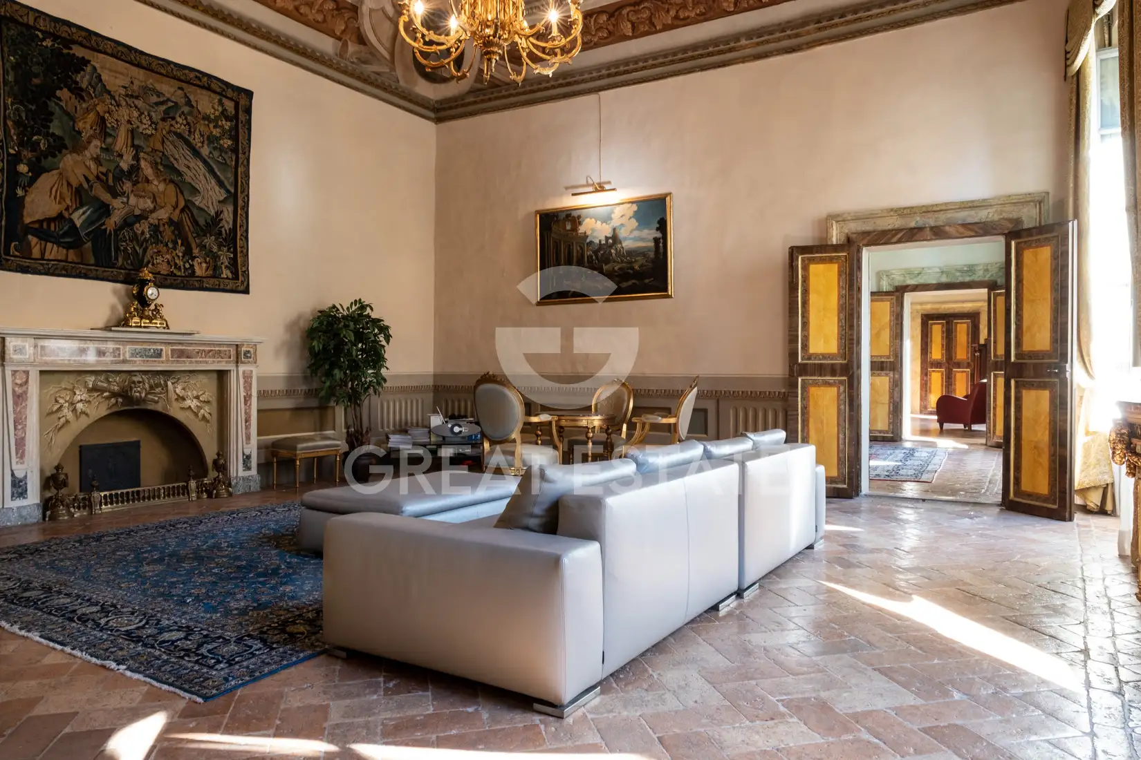 Flat 518m² in Italy, Perugia. Priced at 1500000€ rent photo-1