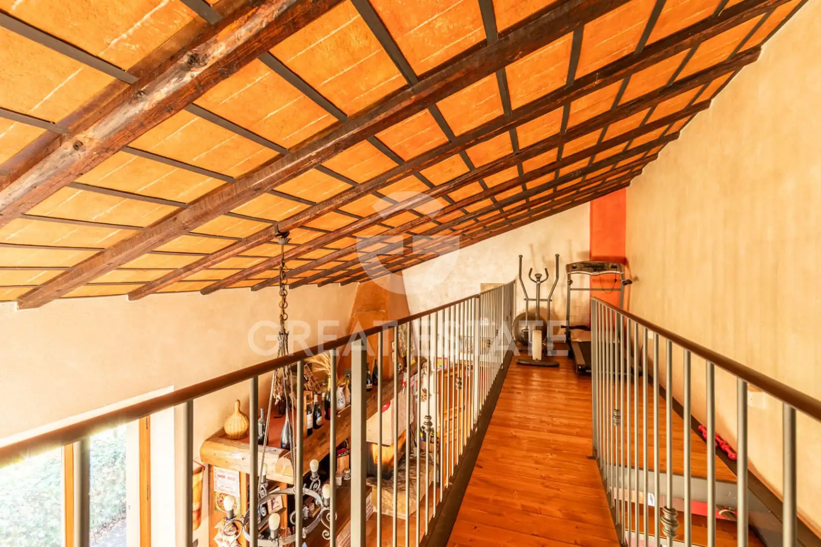 House 226m² in Italy, Siena. Priced at 695000€ rent photo-15