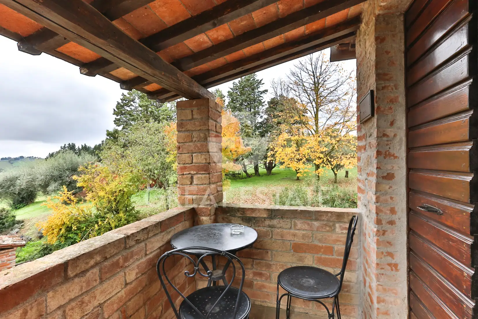 House 1371m² in Italy, Perugia. Priced at 2200000€ rent photo-12