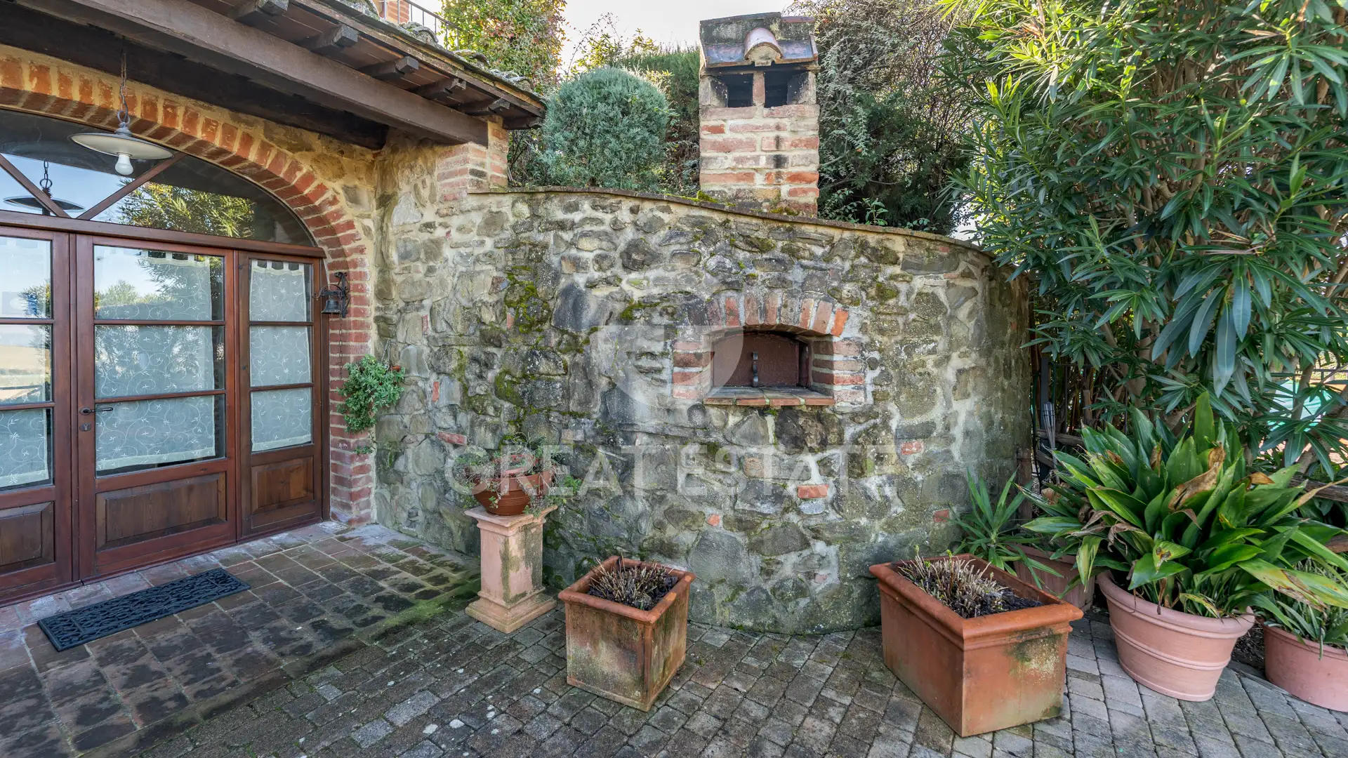 House 474m² in Italy, Perugia. Priced at 1050000€ rent photo-1
