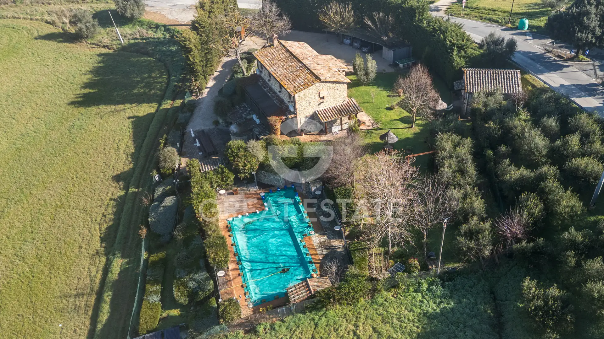 House 474m² in Italy, Perugia. Priced at 1050000€ rent photo-5