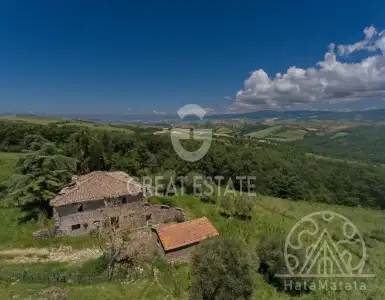 Buy in Italy for 600000€
