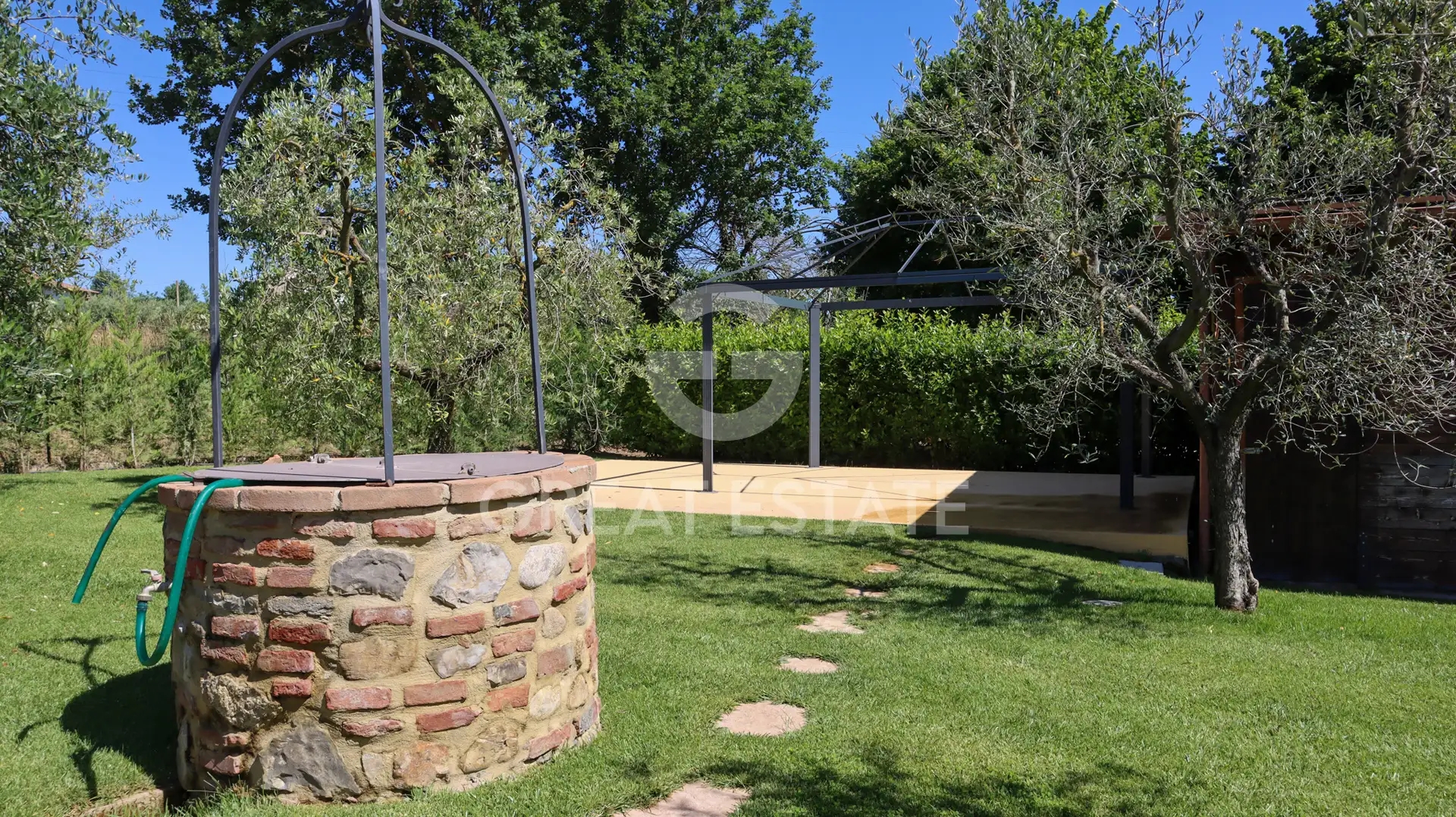 House 388m² in Italy, Perugia. Priced at 990000€ rent photo-14