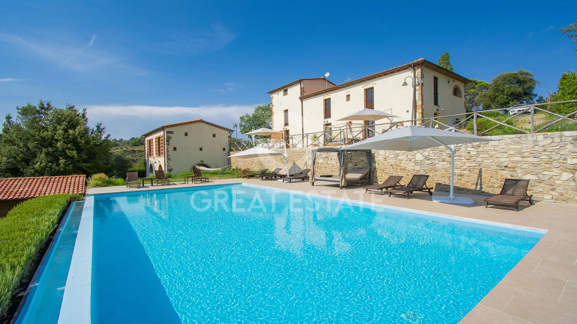 House 513m² in Italy, Pisa. Priced at 2250000€ rent photo-1