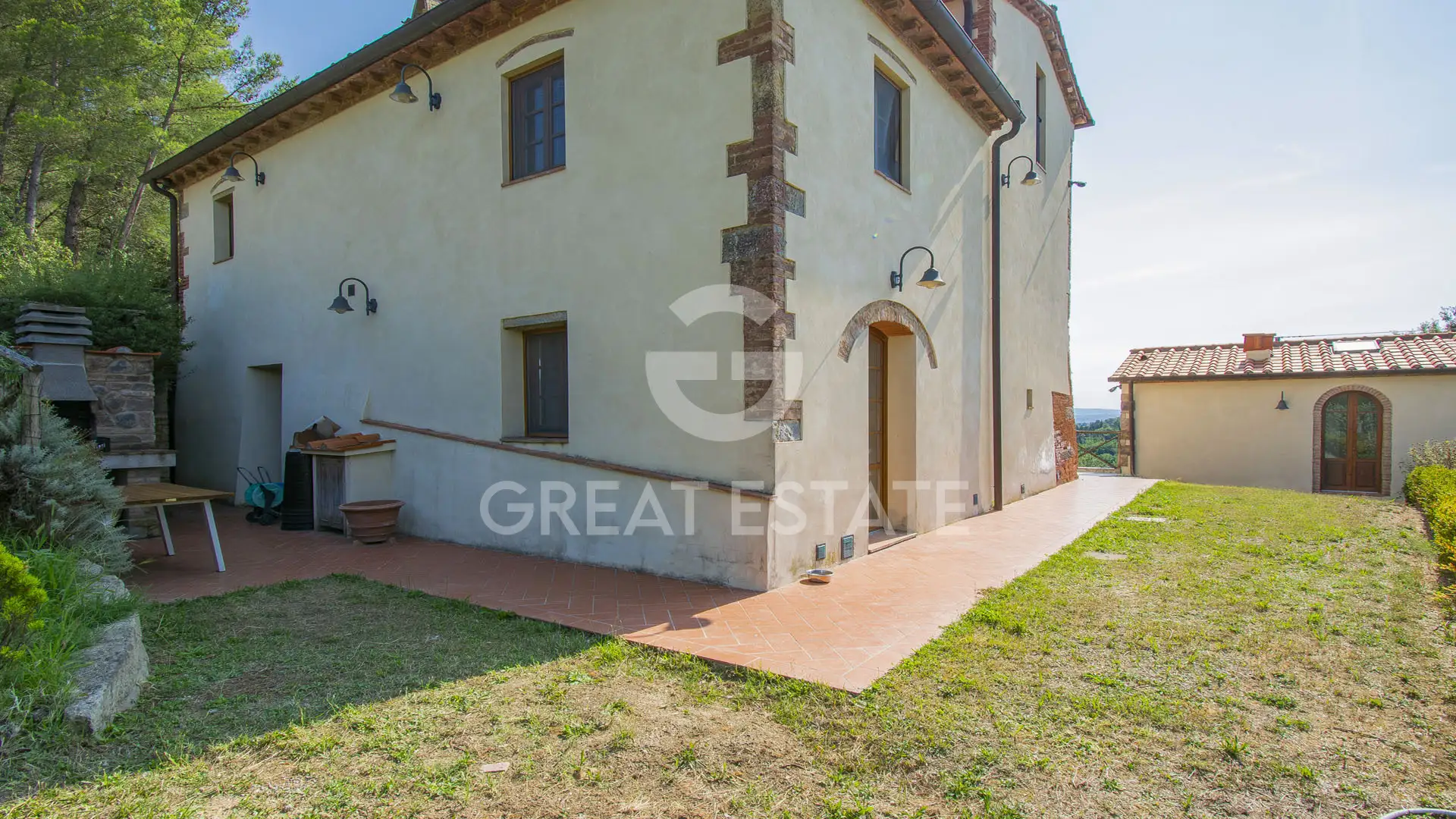 House 513m² in Italy, Pisa. Priced at 2250000€ rent photo-9