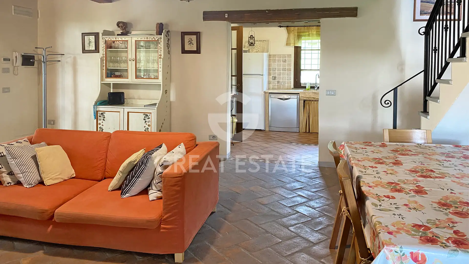 House 140m² in Italy, Perugia. Priced at 550000€ rent photo-15
