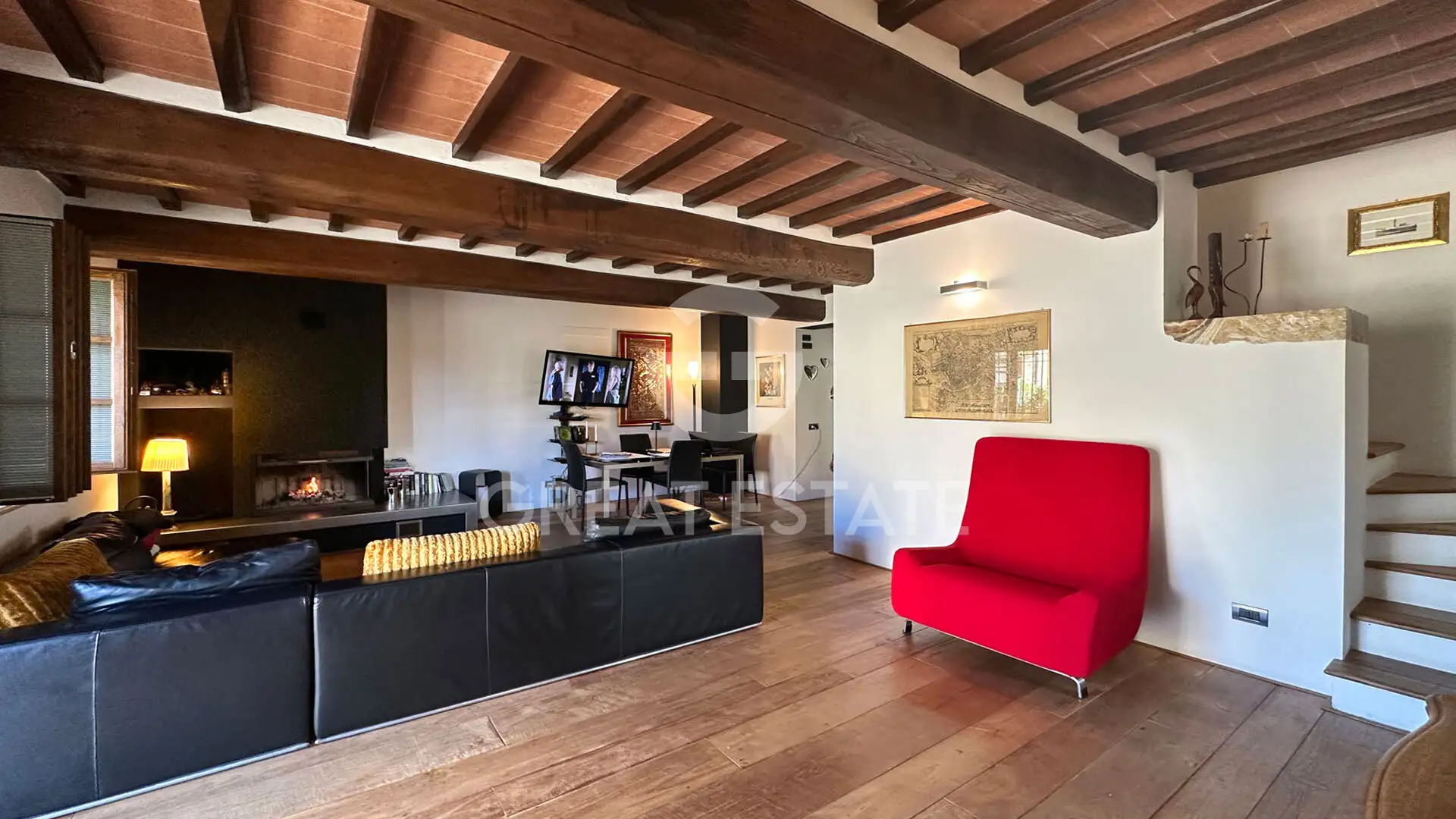 Villa 354m² in Italy, Siena. Priced at 550000€ rent photo-12