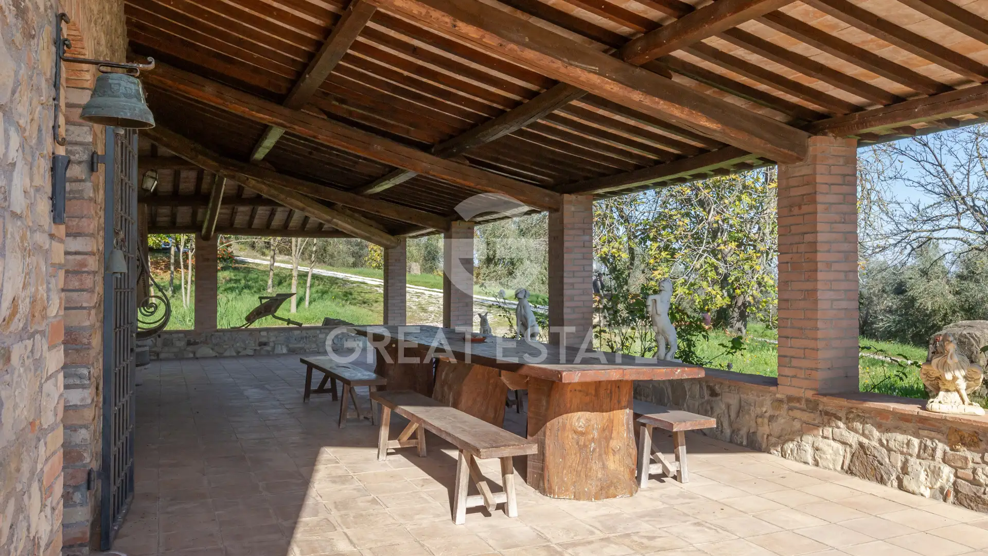 House 1002m² in Italy, Terney. Priced at 1290000€ rent photo-15