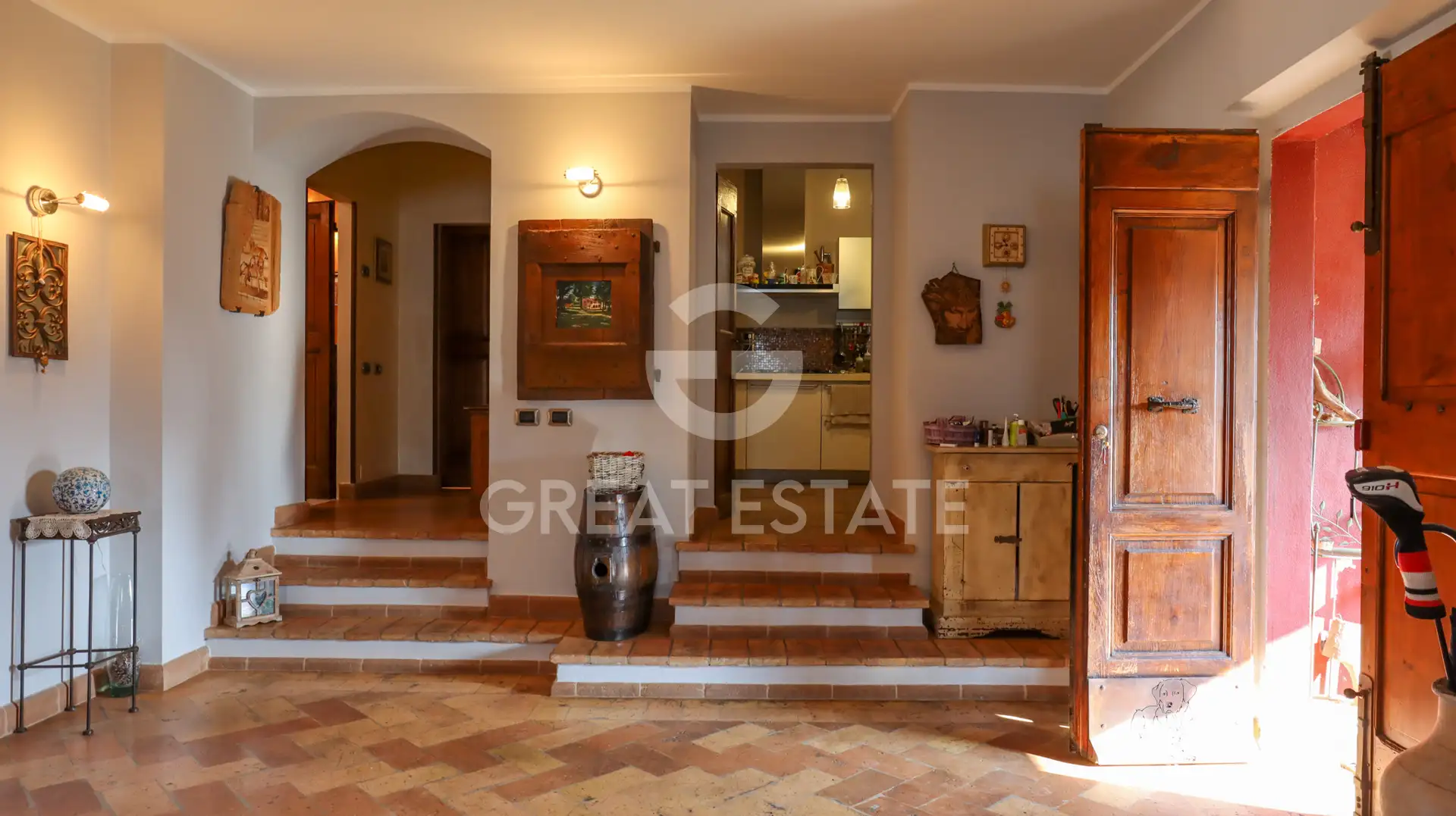 House 383m² in Italy, Perugia. Priced at 880000€ rent photo-15