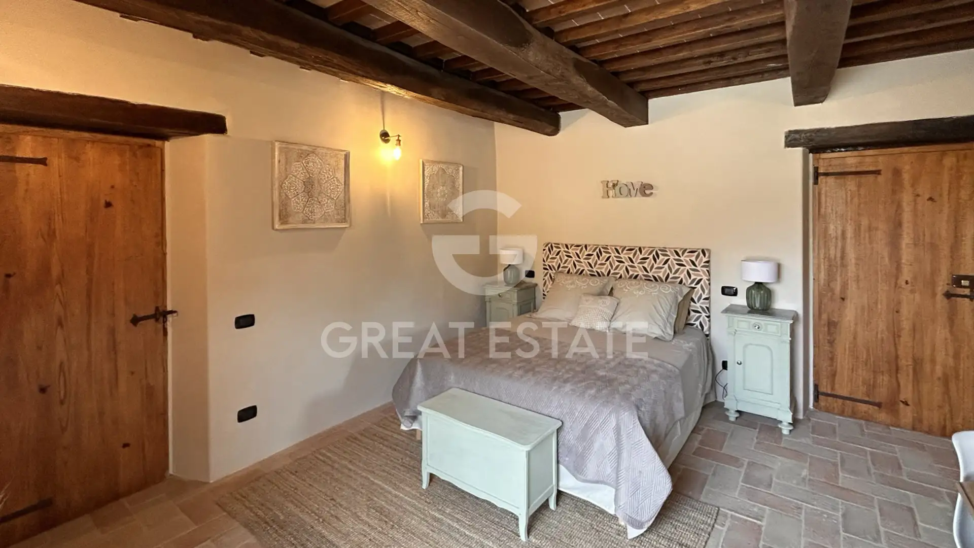 House 423m² in Italy, Perugia. Priced at 940000€ rent photo-9