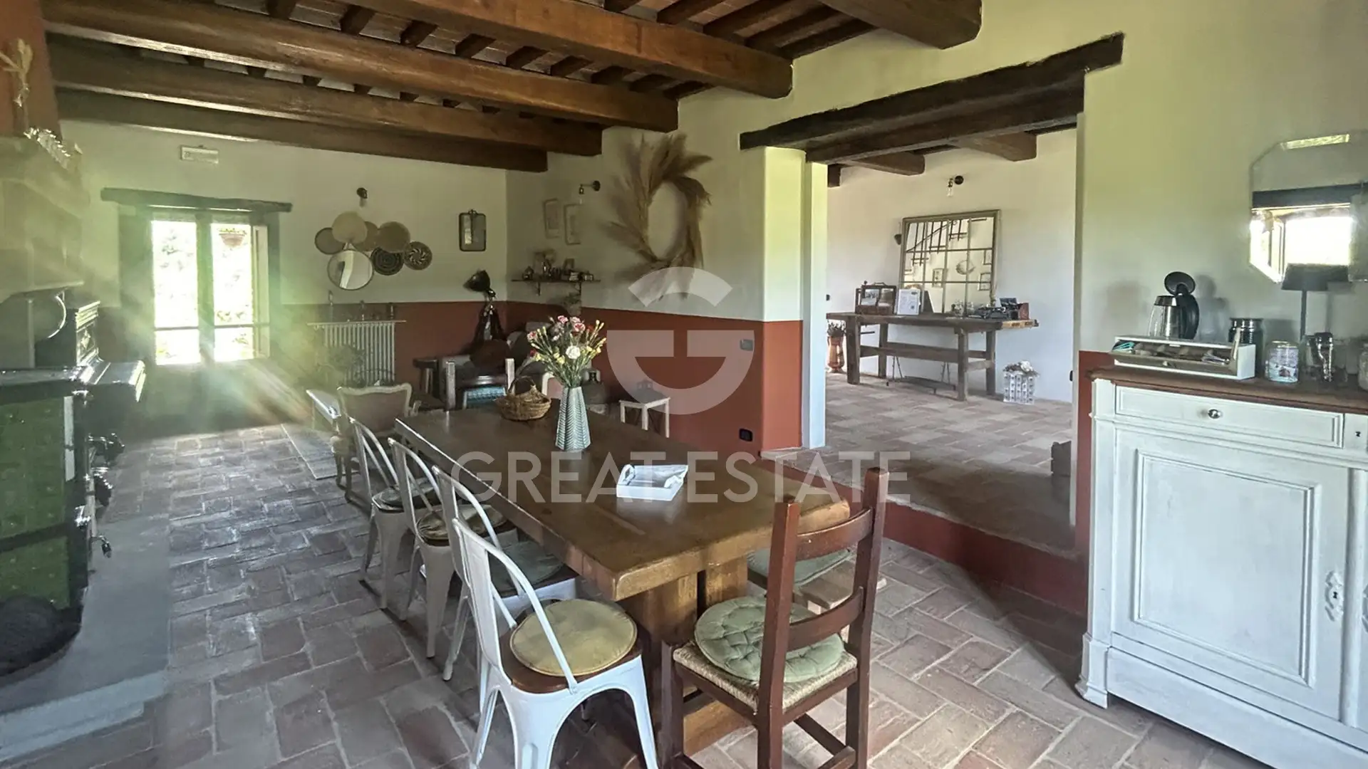 House 423m² in Italy, Perugia. Priced at 940000€ rent photo-11