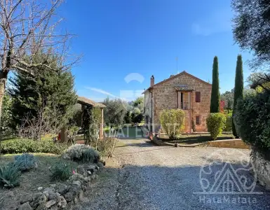 Buy in Italy for 1400000€