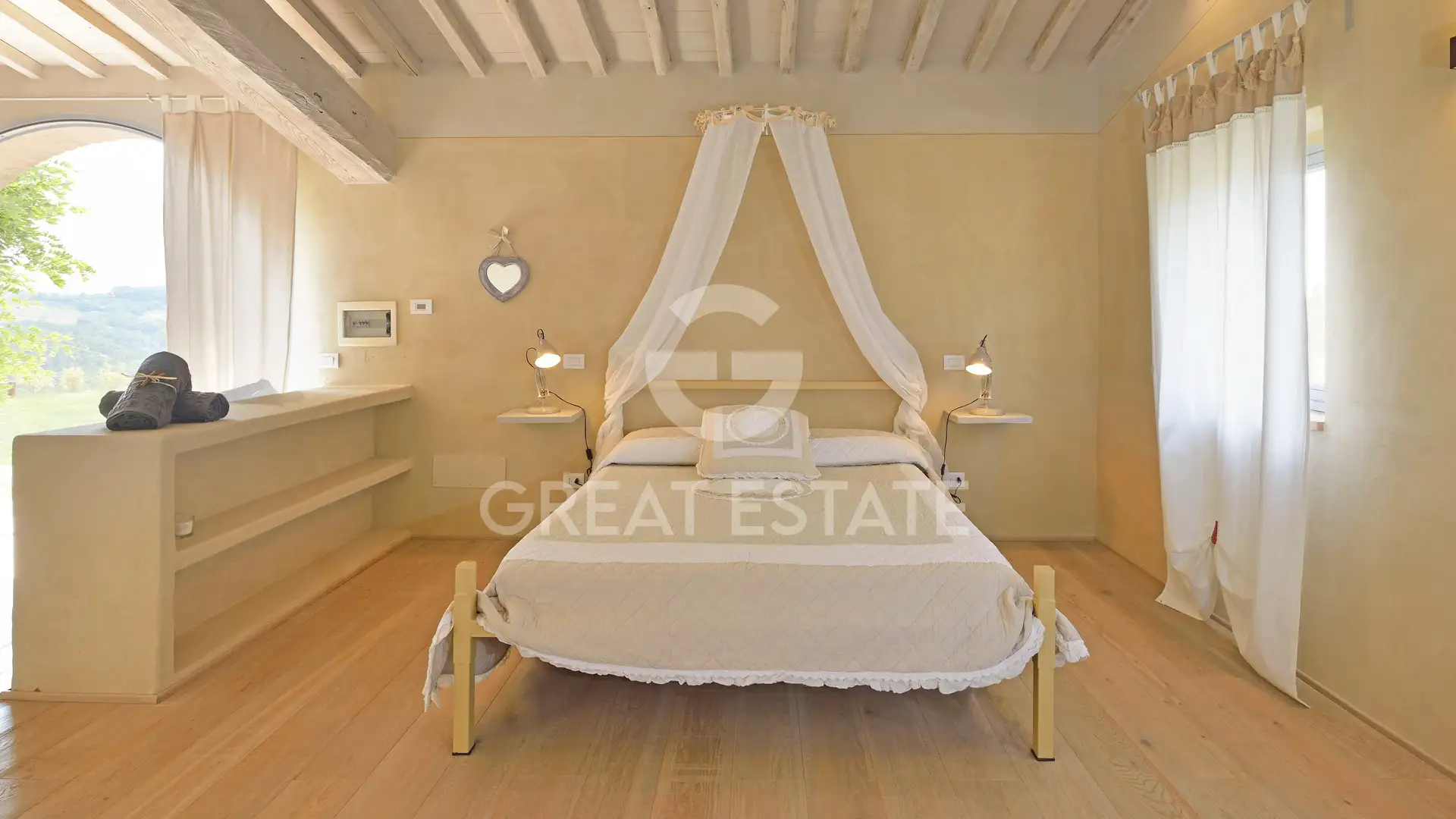 House 359m² in Italy, Siena. Priced at 2500000€ rent photo-15