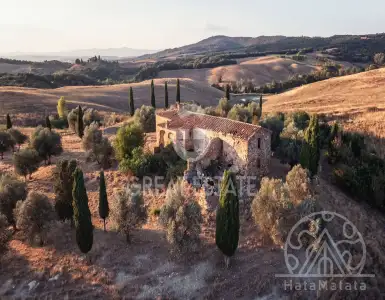 Buy in Italy for 760000€