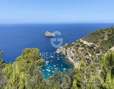 Buy in Italy for 1650000€